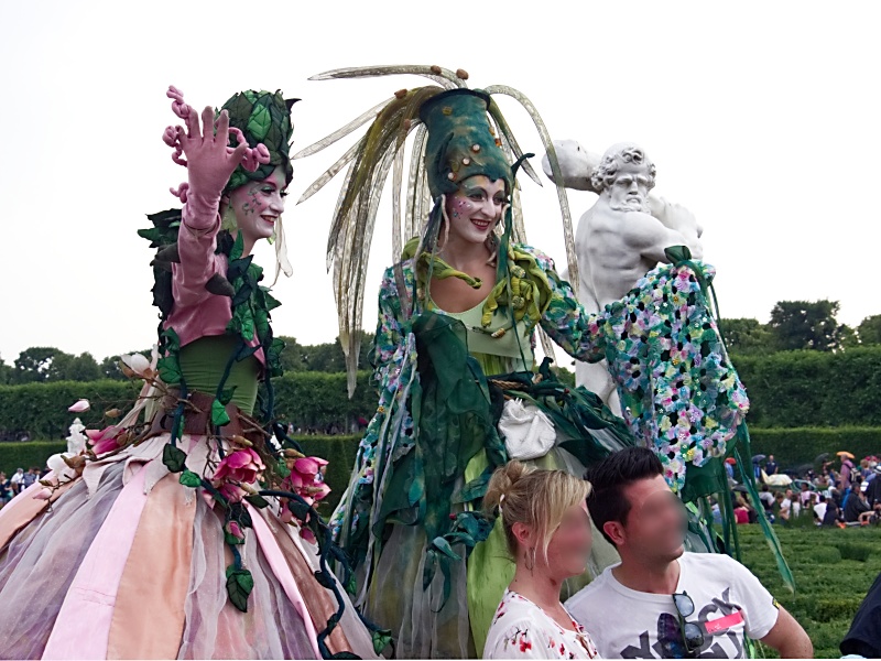 Vorprogramm beim Feuerwerkswettbeweb in den Herrenh&auml;user G&auml;rten in Hannover