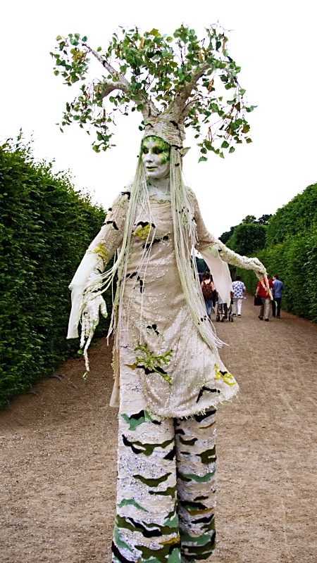 Vorprogramm beim Feuerwerkswettbeweb in den Herrenh&auml;user G&auml;rten in Hannover