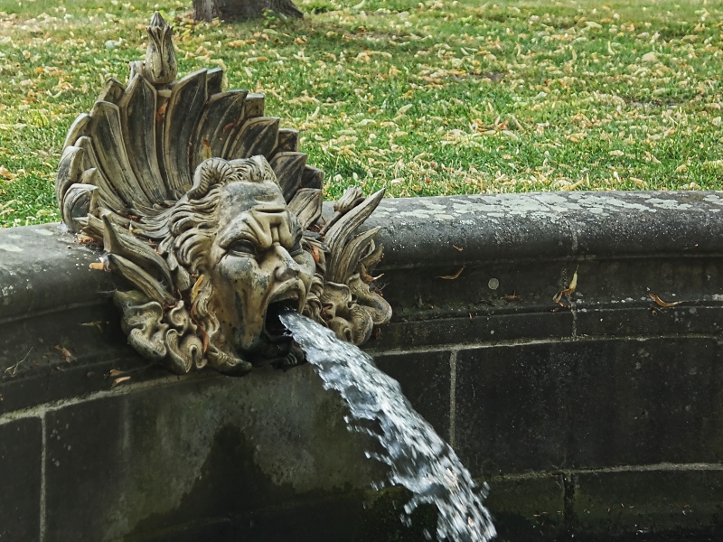 Schloss und Park Sanssouci in Potsdam